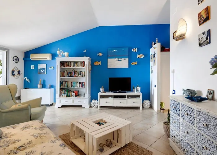 Attico Con Terrazza A Βιαρέτζιο