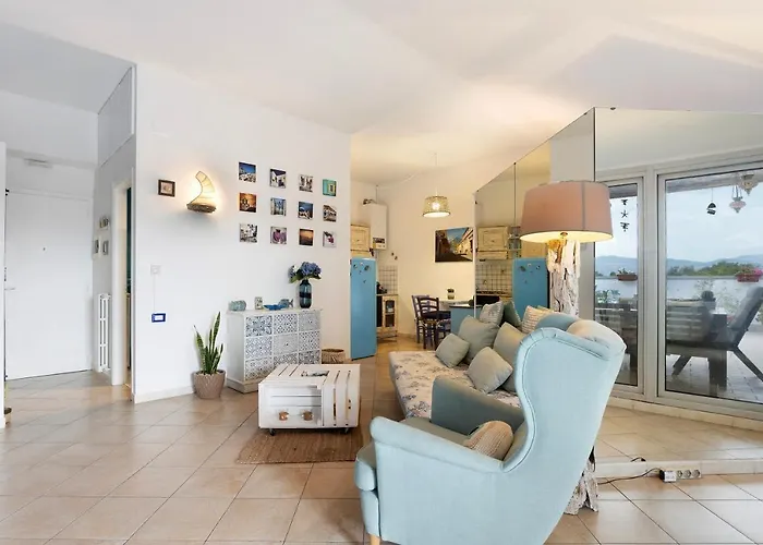 Attico Con Terrazza A Apartment *