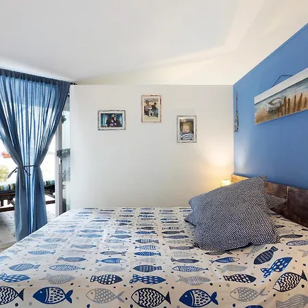 Attico Con Terrazza A Lejlighed Viareggio